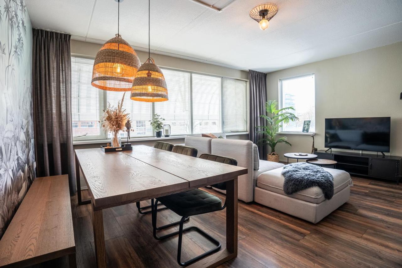 The Lion King - 6 Person Linked Apartment With Roof Terrace Groningen Eksteriør bilde